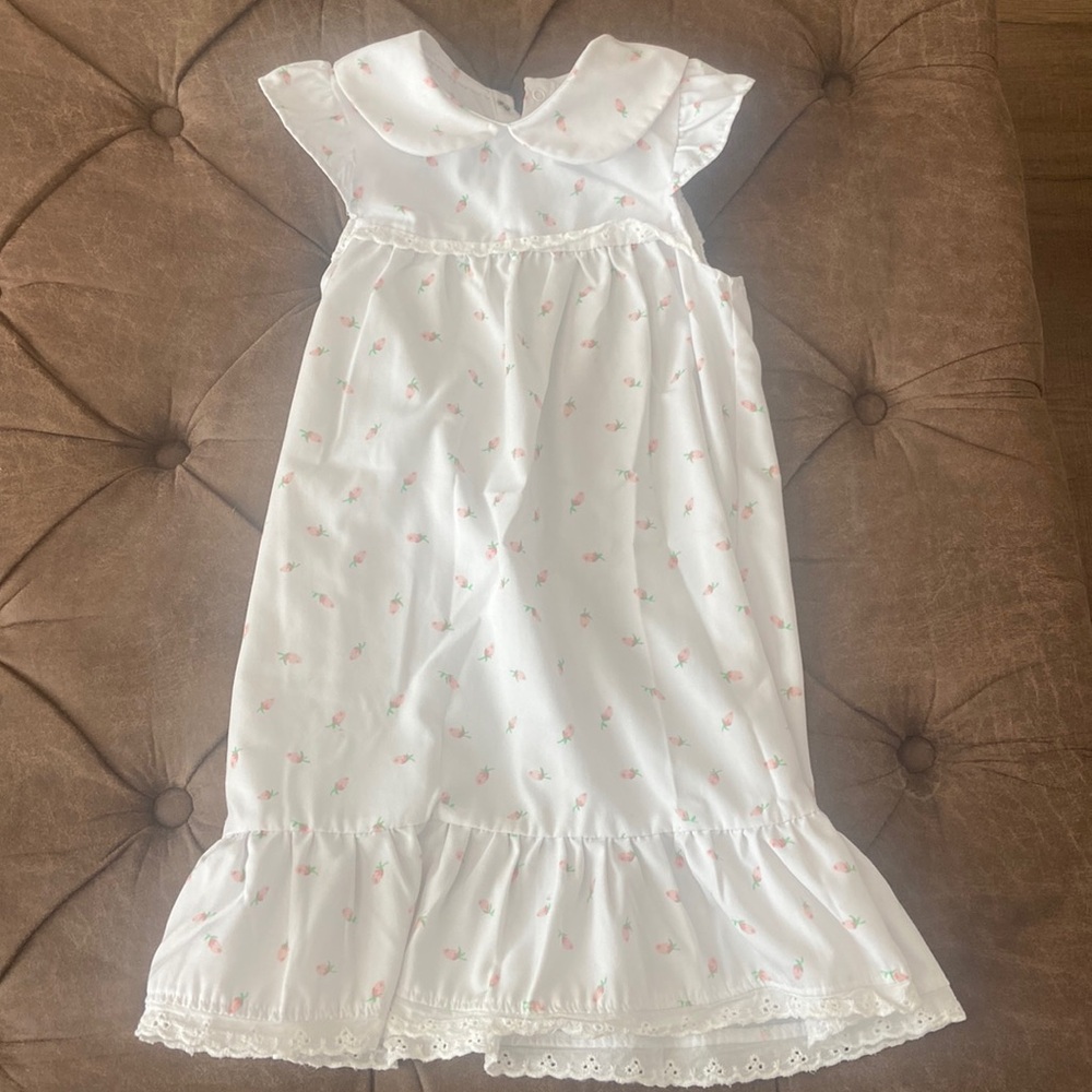 TBBC nightgown